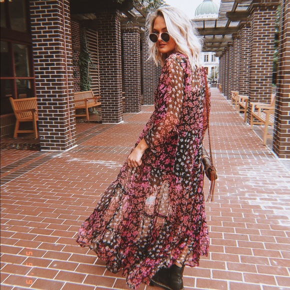 Lulus Dresses & Skirts - Lulus maxi kimono